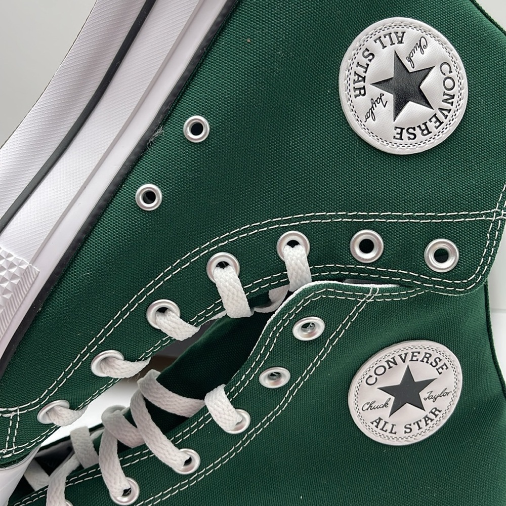 Converse Men’s CTAS LIFT HI
MIDNIGHT CLOVER/WHITE/BLACK A09987C Platforms Sneakr - Picture 15 of 16
